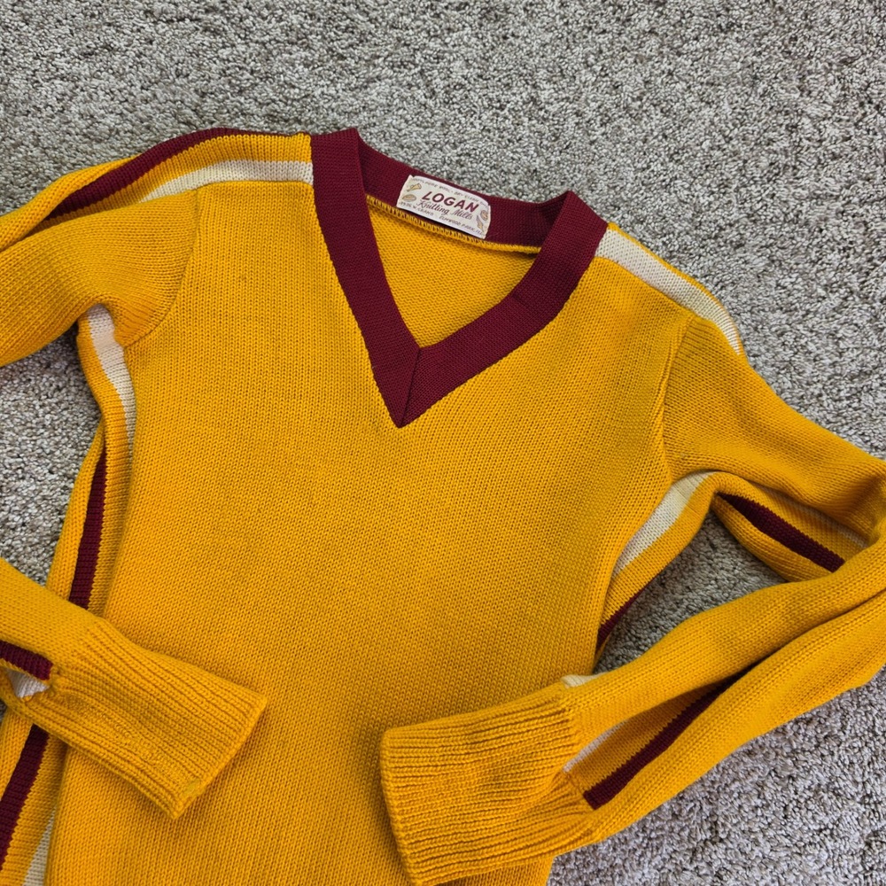 VINTAGE Logan Knitting Mills Sweater Women XS Wool Collegiate Yellow USC Trojans